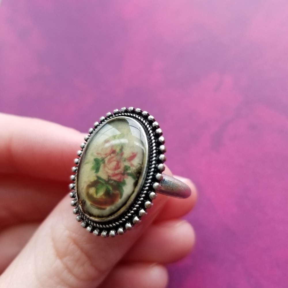 Vintage style ring